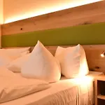 Romantik Fischerwiege Hotel Ahrenshoop