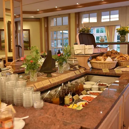Romantik Fischerwiege Hotell Ahrenshoop