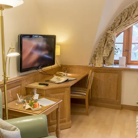Romantik Fischerwiege Отель 4*