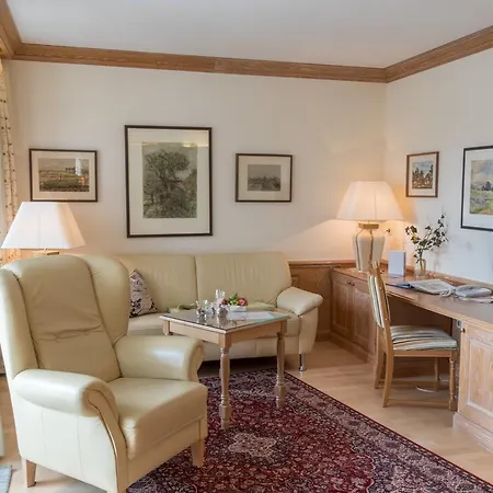 Romantik Fischerwiege 아렌스호프