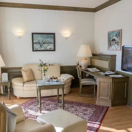 Romantik Fischerwiege Отель 4*