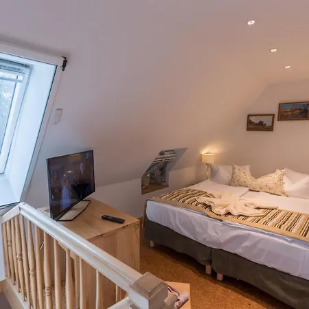 Romantik Fischerwiege 아렌스호프